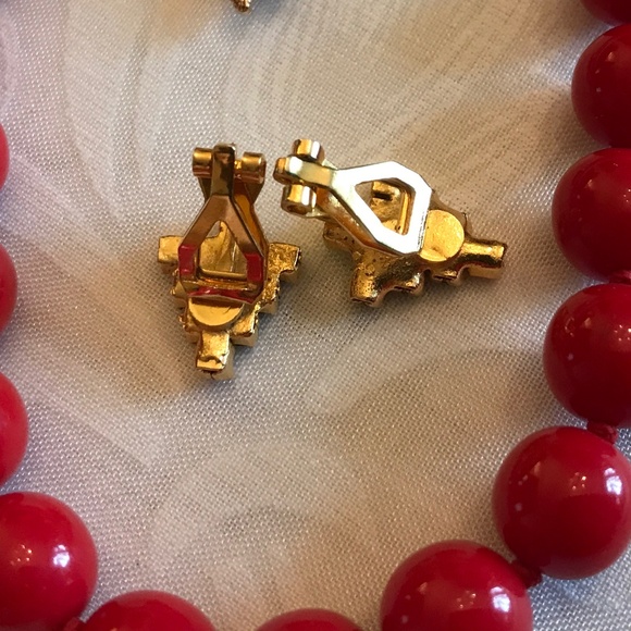 Vintage Christmas Jewelry - Picture 4 of 7